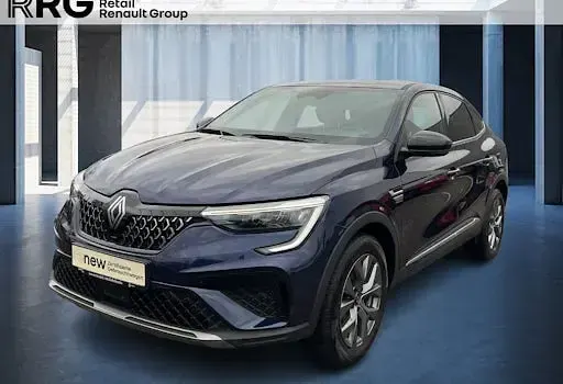 Gebraucht Renault Arkana Techno 140 PS (102 kW) 2024 Nachtblau SUV