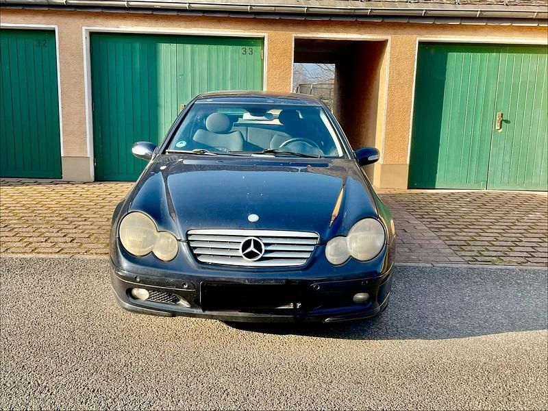 Gebraucht Mercedes 200 163 PS (119 kW) 2002 Coupé