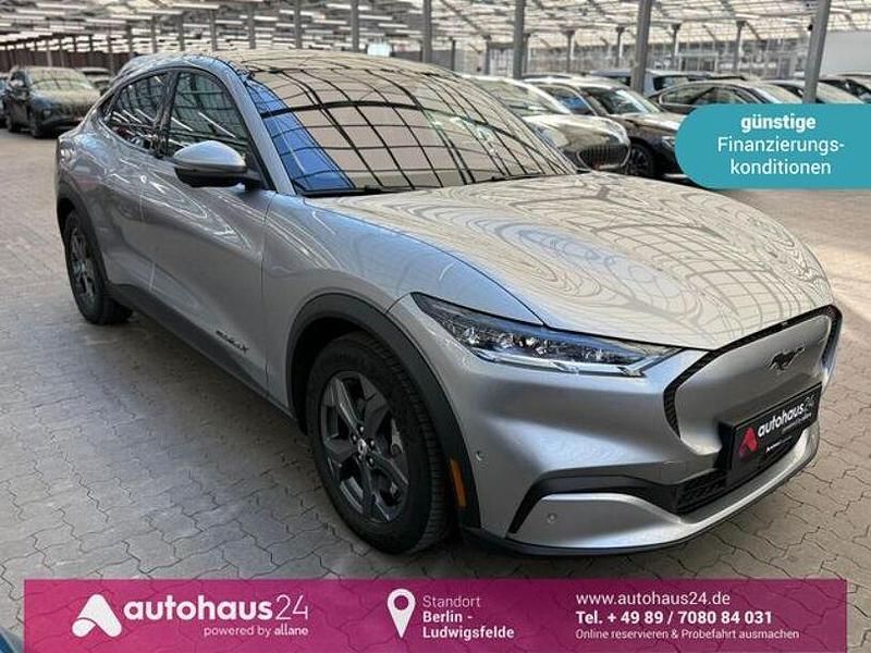 Silber Gebraucht 2021 Ford Mustang Mach-E Extended Range SUV | 31.660 € (Fairer Preis) - Bild 1/4