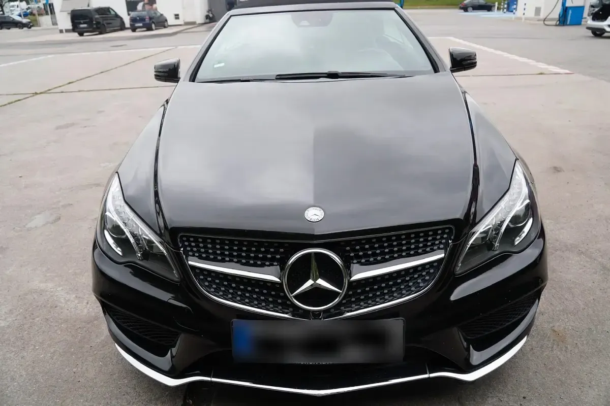 Gebraucht Mercedes E400 AMG line 333 PS (244 kW) 2016 Schwarz Cabrio