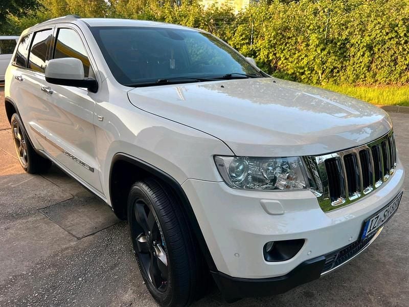 Weiß Gebraucht 2013 Jeep Grand Cherokee SUV | 14.000 € (Fairer Preis) - Bild 1/4