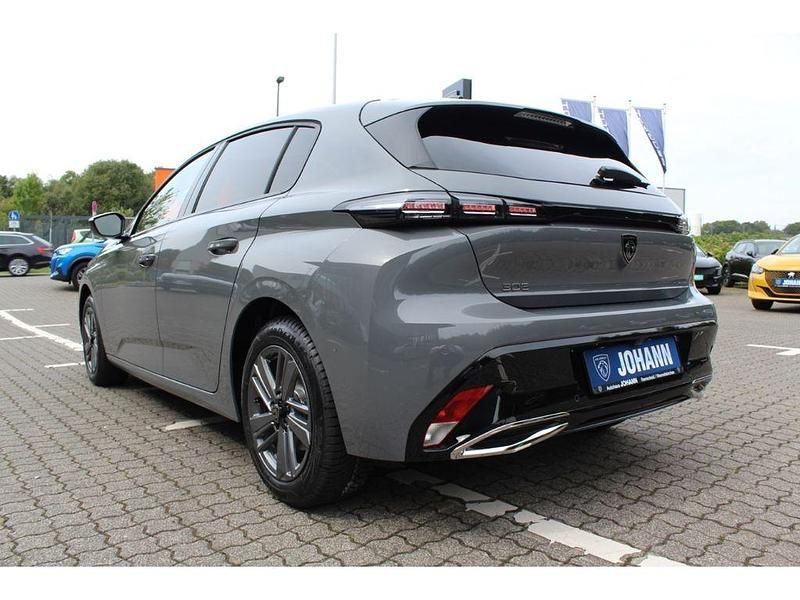 Gebraucht Peugeot 308 Allure 131 PS (96 kW) 2024 Selenium) (grau Limousine