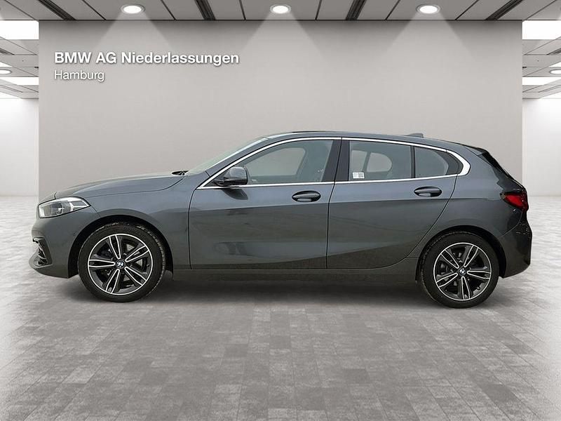 Gebraucht BMW 118 Sport Line 150 PS (110 kW) 2021 Grau Kleinwagen