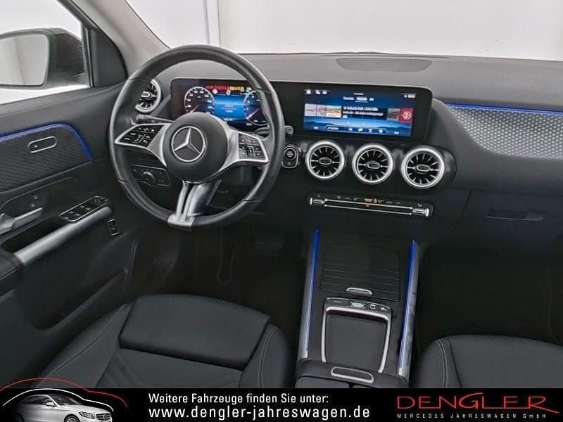 Gebraucht Mercedes GLA200 Advanced Plus 163 PS (119 kW) 2024 Weiß SUV