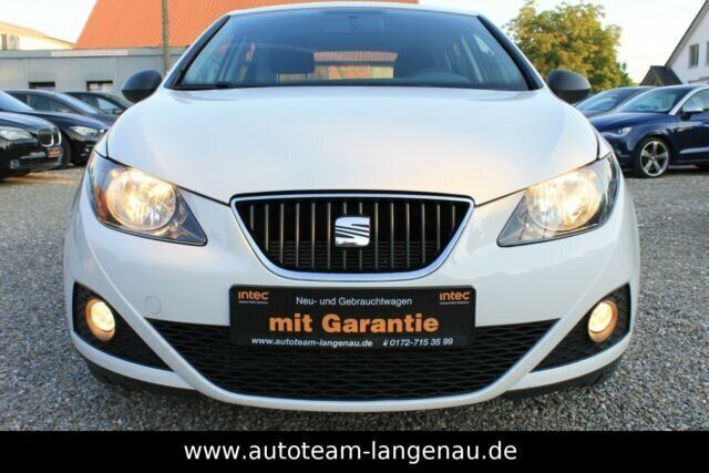 Gebraucht Seat Ibiza Reference 69 PS (50 kW) 2011 Weiß Limousine