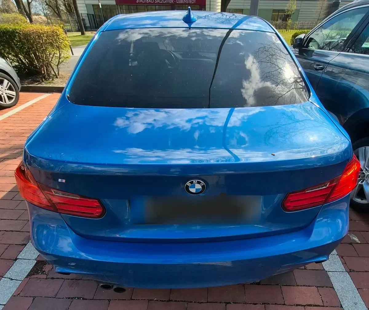 Gebraucht BMW 328 M Sport 245 PS (180 kW) 2013 Blau Limousine