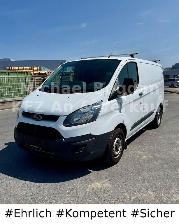 Weiß Gebraucht 2017 Ford Transit Custom Van / Kleinbus | 9.999 € (Superpreis) - Bild 1/4