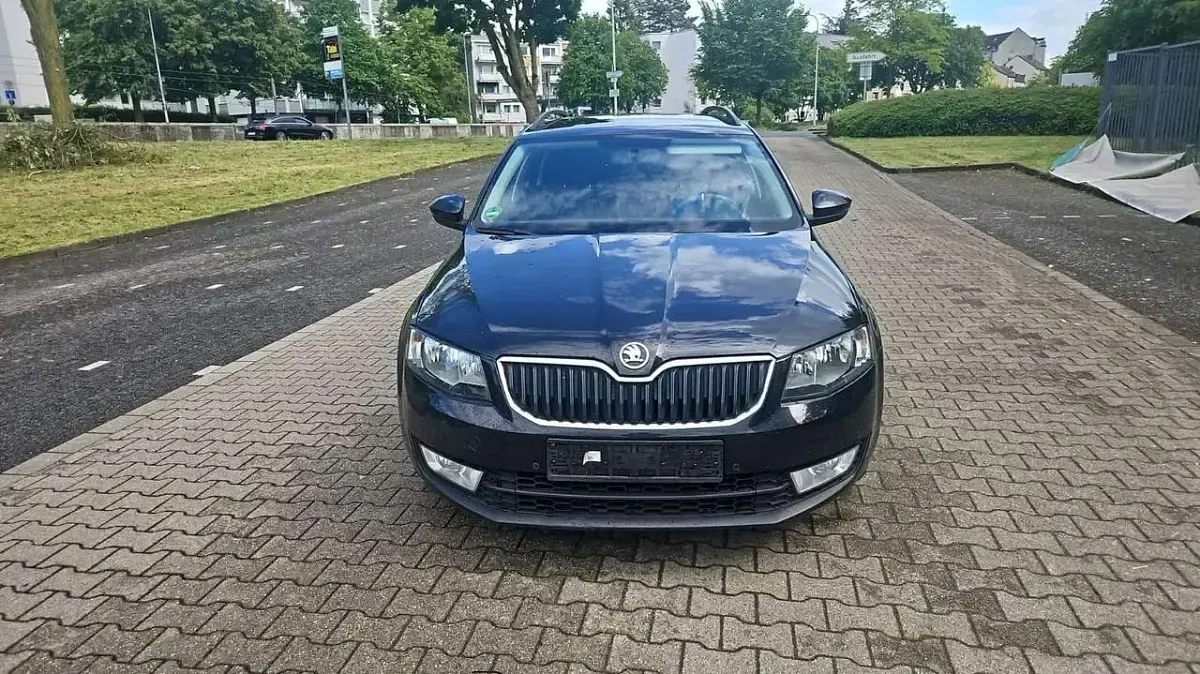 Usata Skoda Octavia Ambition 150 CV (110 kW) 2017 Nero Station wagon