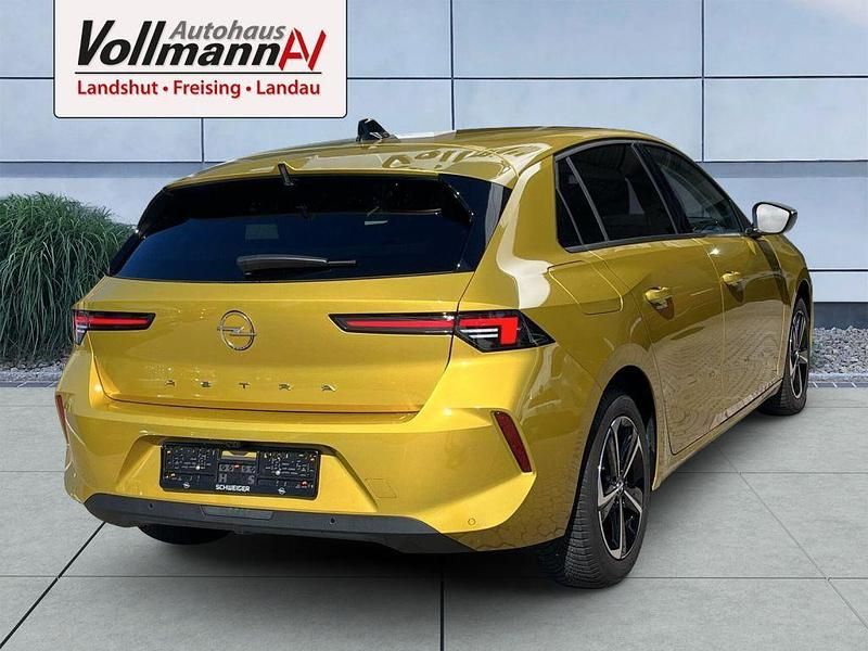 Gebraucht Opel Astra Edition 110 PS (80 kW) 2024 Gelb Limousine