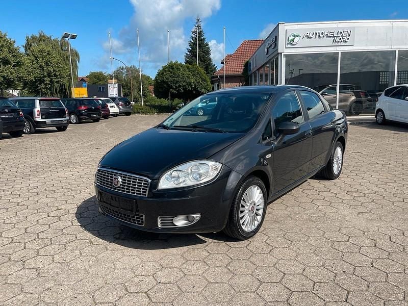 Schwarz Gebraucht 2011 Fiat Linea Limousine | 2.500 € - Bild 1/4