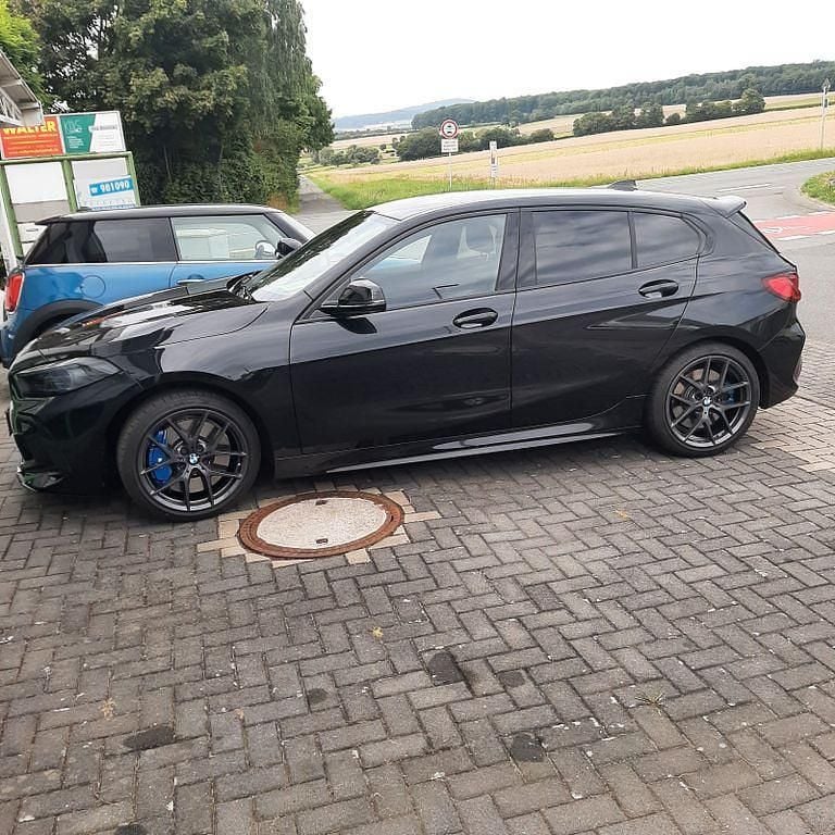 Gebraucht BMW M135 Performance 306 PS (225 kW) 2024 Schwarz Kleinwagen