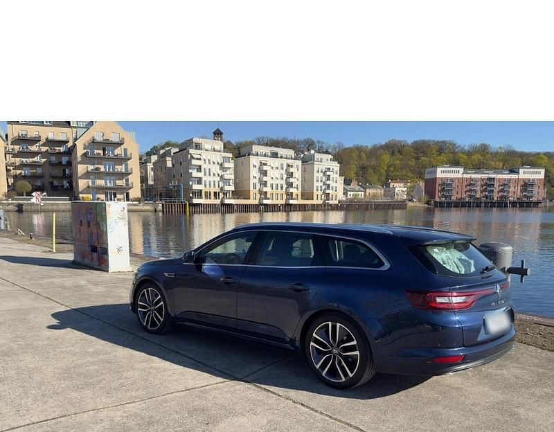 Second-hand Renault Talisman 160 CP (117 kW) 2016 Albastru Break