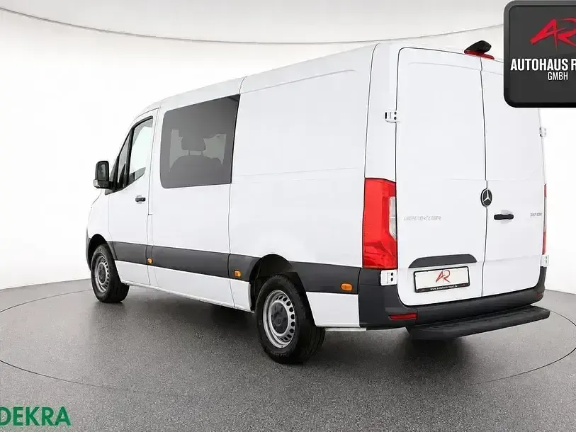 Gebraucht Mercedes Sprinter 170 PS (125 kW) 2022 Arktikweiss Van