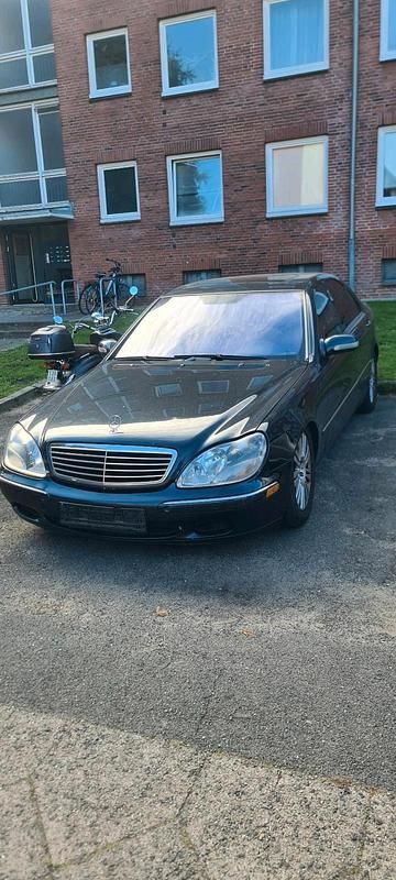 Schwarz Gebraucht 1999 Mercedes S500 Limousine | 3.000 € (Superpreis) - Bild 1/4