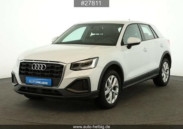 Gebraucht Audi Q2 150 PS (110 kW) 2022 Gletscherweiß metallic SUV