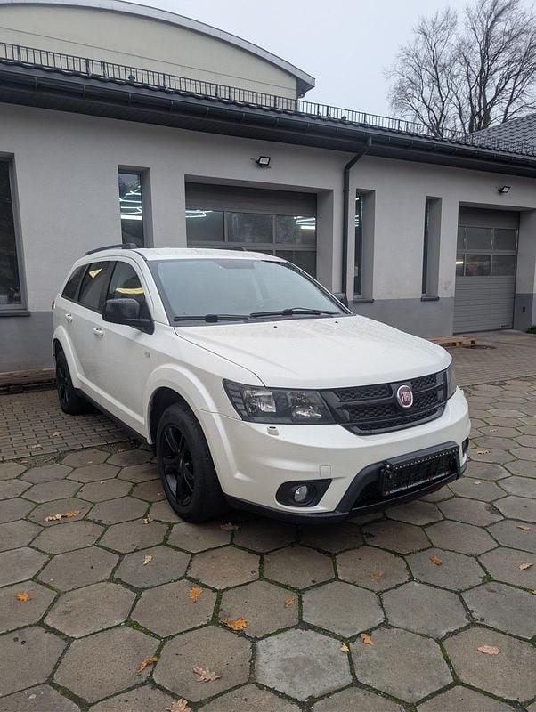 Gebraucht Fiat Freemont Black Code 170 PS (125 kW) 2015 Weiß SUV