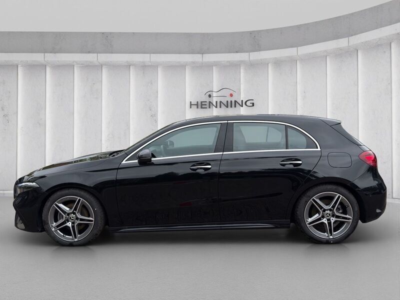 Gebraucht Mercedes A200 AMG 163 PS (119 kW) 2024 Othercolor Kleinwagen