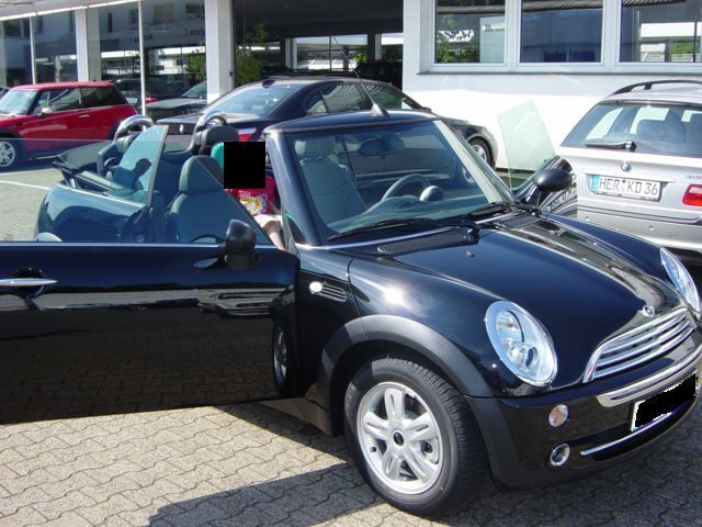 Gebraucht Mini One Cabriolet Pepper 90 PS (66 kW) 2005 Schwarz Cabrio