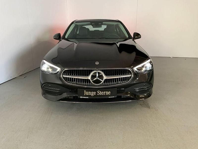 Gebraucht Mercedes C180 Avantgarde 170 PS (125 kW) 2024 Metalliclack graphitgrau Limousine
