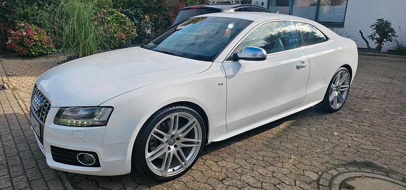 Weiß Gebraucht 2011 Audi S5 Coupé | 15.500 € (Fairer Preis) - Bild 1/4