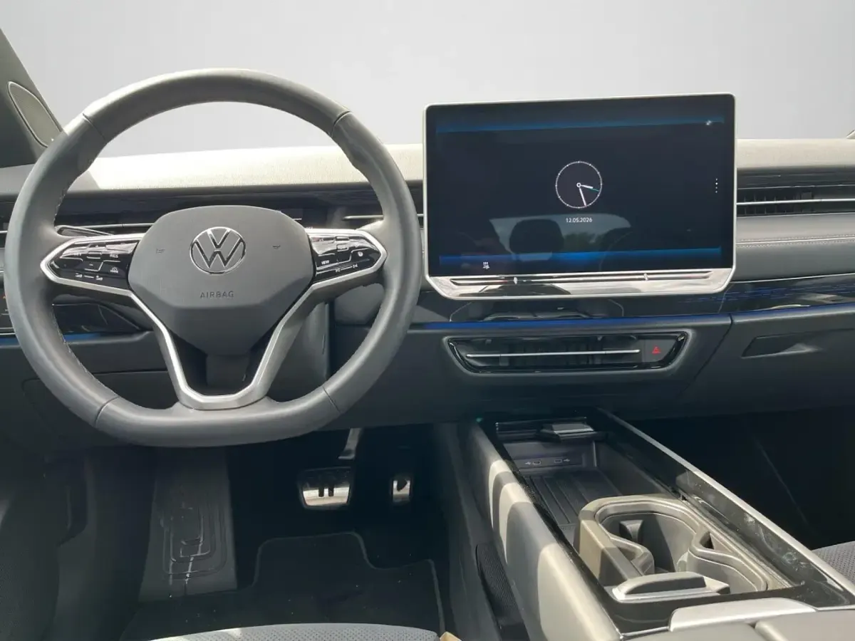 Gebraucht VW ID.7 IQ Drive 210 kW (286 PS) 2025 Gletscherweiß metallic schwarz Limousine
