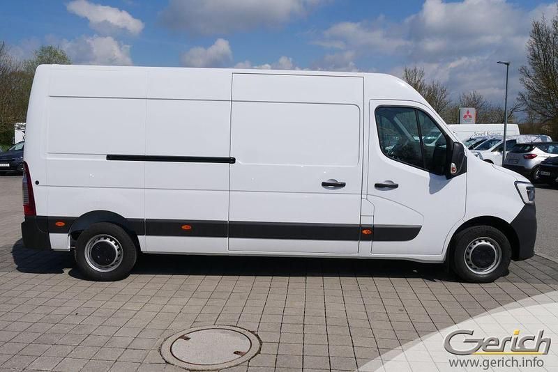 Gebraucht Renault Master Basis 135 PS (99 kW) 2023 Mineralweiß Van