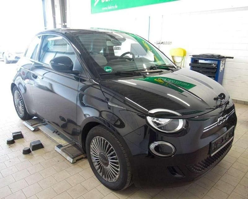 Schwarz Gebraucht 2021 Fiat 500e Icon Kleinwagen | 15.999 € (Guter Preis) - Bild 1/3