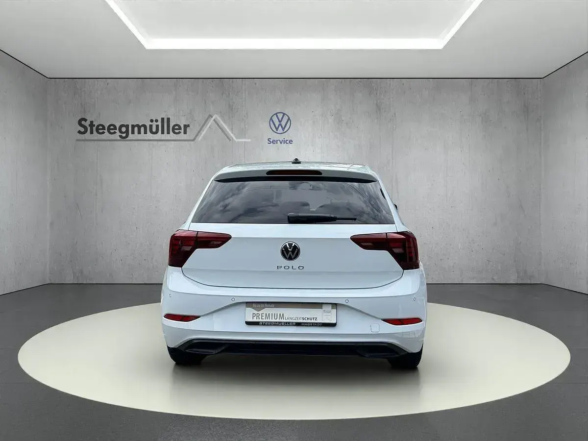 Gebraucht VW Polo Move 80 PS (58 kW) 2023 Weiß Kleinwagen