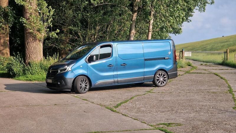 Gebraucht 2020 Renault Trafic Van | 27.999 € - Bild 1/4