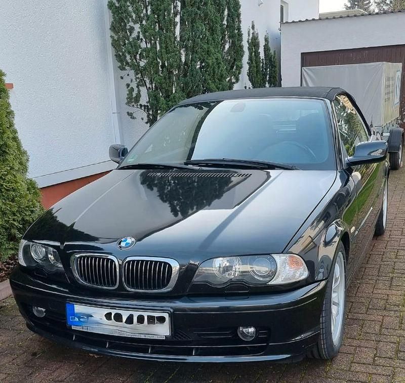 Gebraucht BMW 325 Performance 192 PS (141 kW) 2002 Schwarz Cabrio