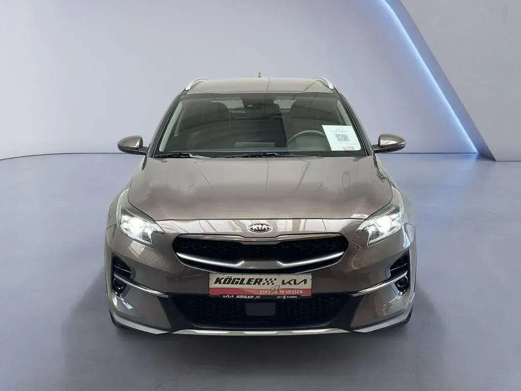Gebraucht Kia XCeed Vision 140 PS (102 kW) 2020 Braun SUV