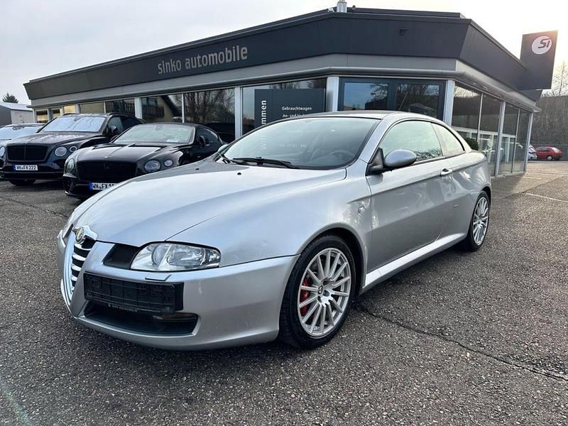 Silber Gebraucht 2006 Alfa Romeo GT Distinctive Coupé | 9.000 € (Superpreis) - Bild 1/4
