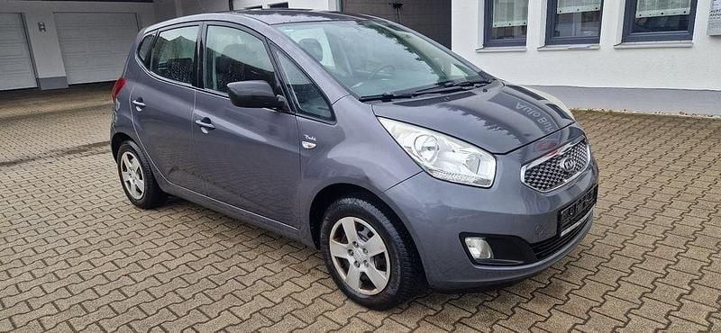 Gebraucht Kia Venga Vision 90 PS (66 kW) 2010 Grau Kleinwagen