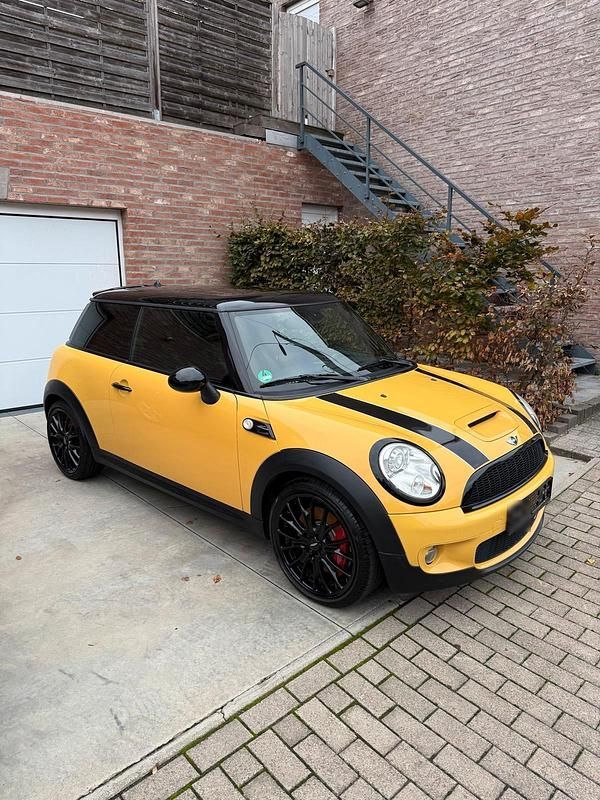 Gebraucht Mini John Cooper Works 211 PS (155 kW) 2009 Kleinwagen