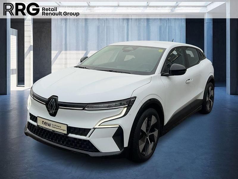Weiß Gebraucht 2022 Renault Megane E-Tech Equilibre Limousine | 18.990 € (Fairer Preis) - Bild 1/3