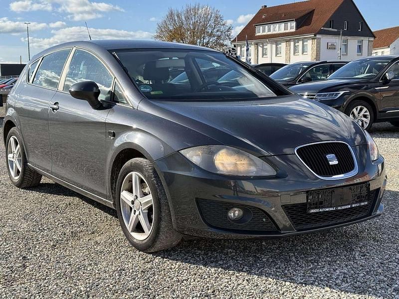 Gebraucht Seat Leon Reference 125 PS (91 kW) 2011 Grau Limousine