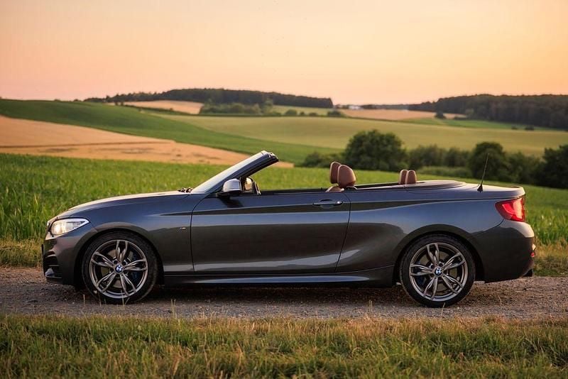 Gebraucht BMW M235 Sport Line 326 PS (239 kW) 2015 Grau Cabrio