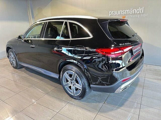Gebraucht Mercedes GLC300 Premium 204 PS (150 kW) 2023 Othercolor SUV