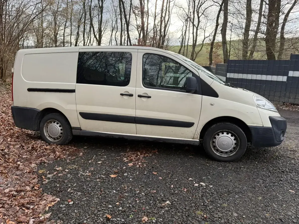 Gebraucht Peugeot Expert 90 PS (66 kW) 2007 Beige Van