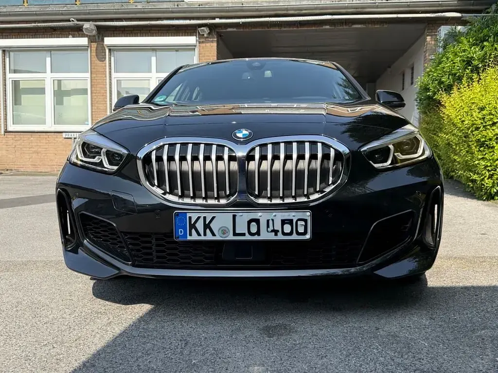 Gebraucht BMW 128 M Sport 265 PS (194 kW) 2023 Schwarz Limousine