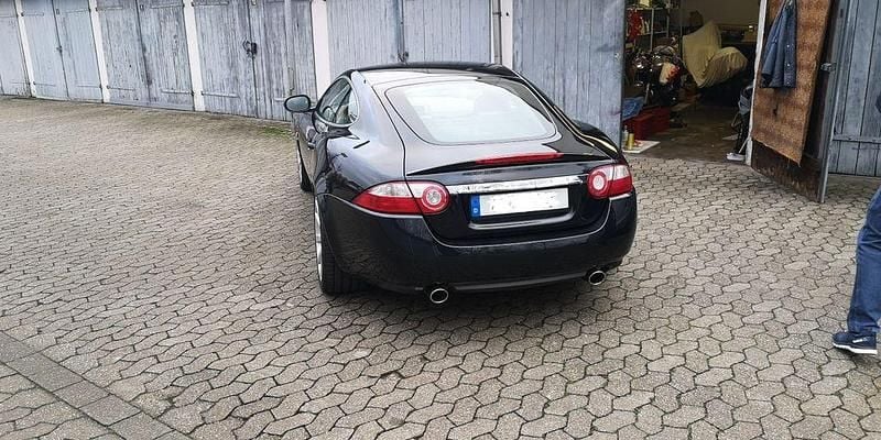 Gebraucht Jaguar XK 298 PS (219 kW) 2008 Schwarz Coupé