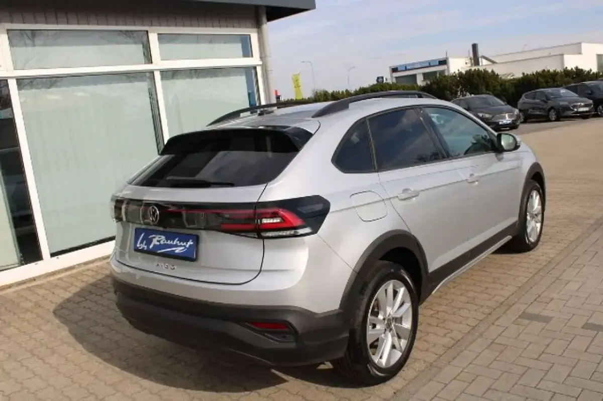 Neu VW Taigo Life 116 PS (85 kW) 2025 Reflexsilber metallic SUV