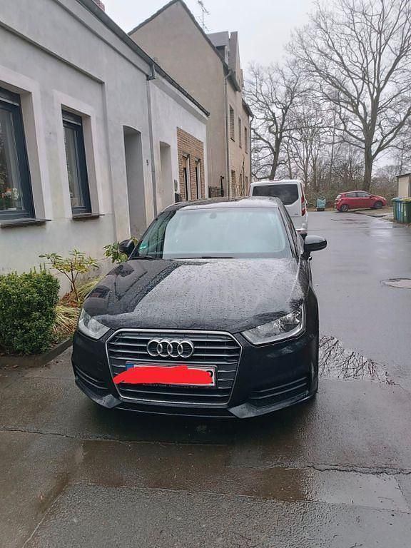 Gebraucht Audi A1 Sportback 95 PS (69 kW) 2015 Schwarz Kleinwagen