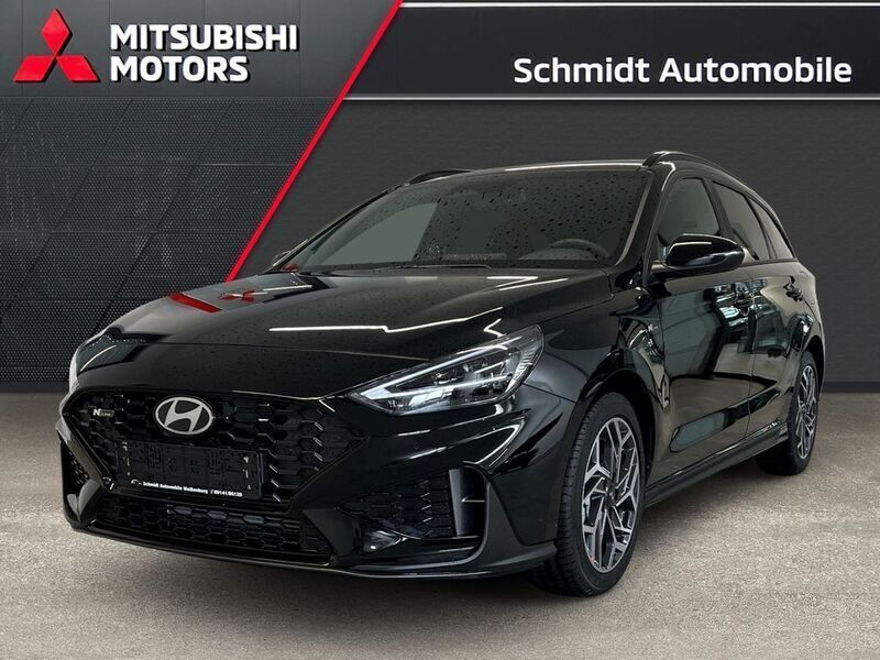 Abyss black (schwarz) Neu 2025 Hyundai i30 N Line Kombi | 23.940 € (Fairer Preis) - Bild 1/4