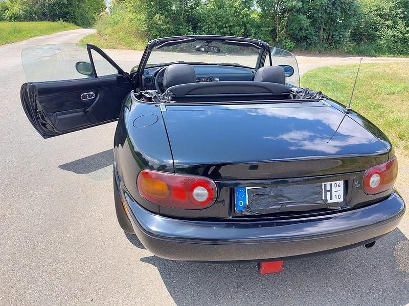 Gebraucht Mazda MX5 131 PS (96 kW) 1994 Schwarz Cabrio