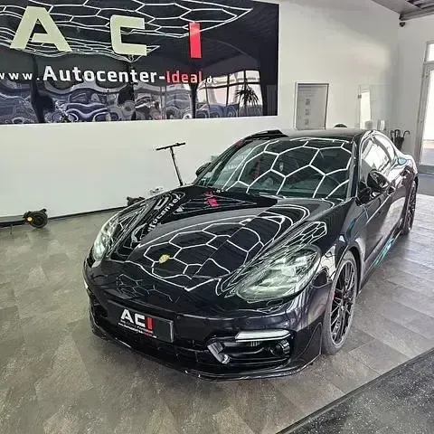 Gebraucht Porsche Panamera 460 PS (338 kW) 2019 Tiefschwarzmetallic Limousine
