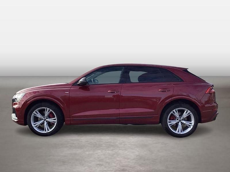 Gebraucht Audi Q8 Competition 286 PS (210 kW) 2023 Rot SUV