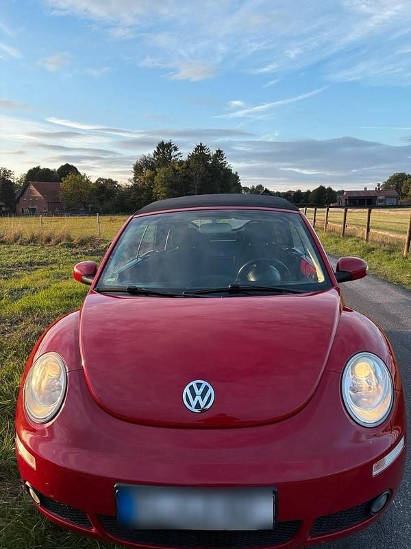 Gebraucht VW Beetle Cabriolet 105 PS (77 kW) 2007 Rot Cabrio