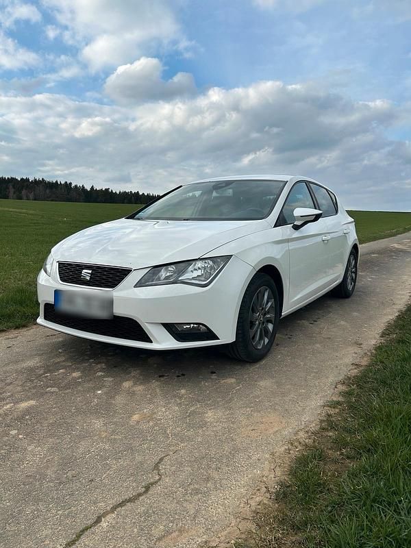 Gebraucht Seat Leon I-Tech 105 PS (77 kW) 2014 Weiß Kombi