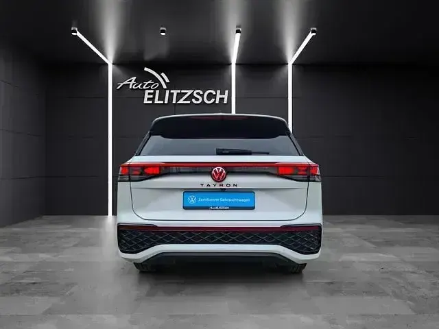 Gebraucht VW Tayron R-line 193 PS (141 kW) 2025 Oryxweiß perlmutteffekt SUV